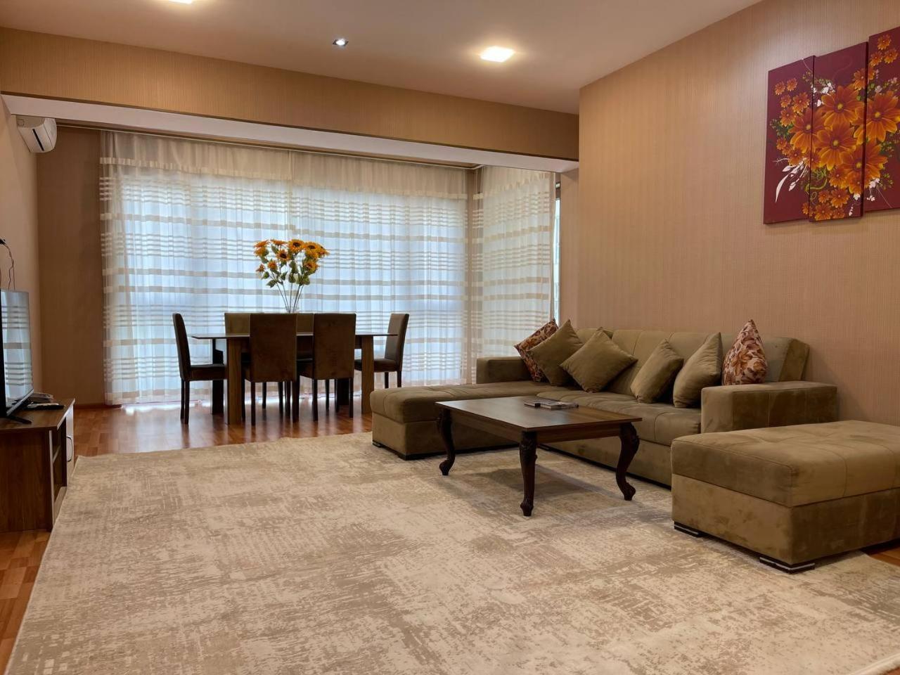 Park Azure Apartment Баку Екстериор снимка